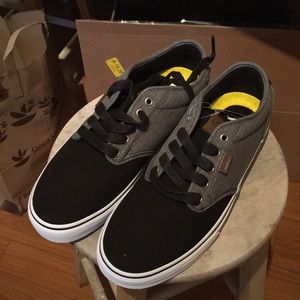 Men’s Black/Gray Van’s